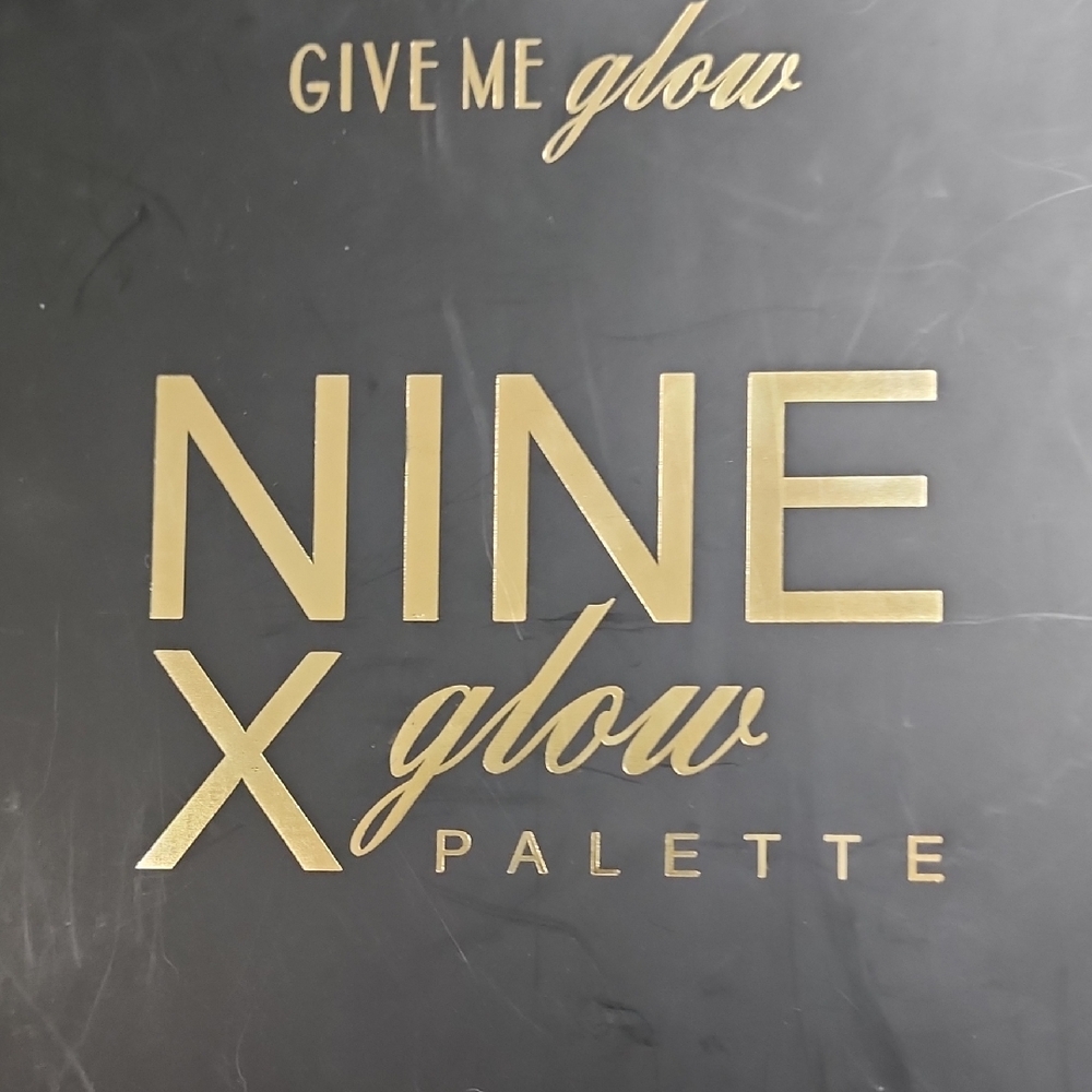 Nine X Glow Palette - Gold
